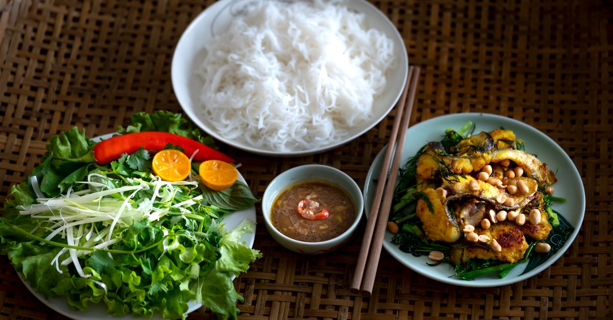Vietnamese Lemongrass Tofu Banh Mi Bowl with Pickled Vegetables