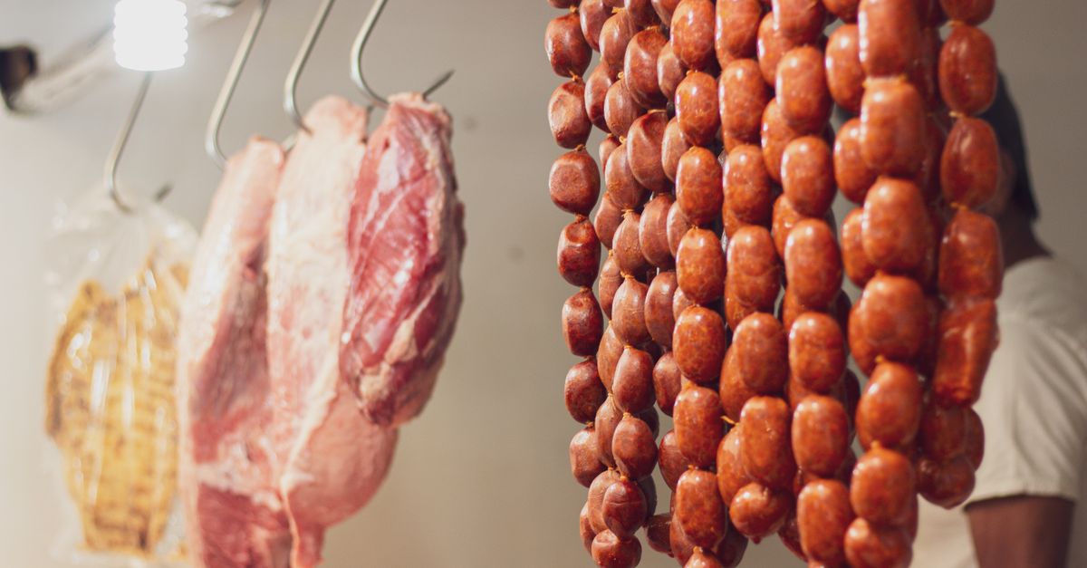 Spanish Chorizo & Chickpea Salad with Smoked Paprika Dressing