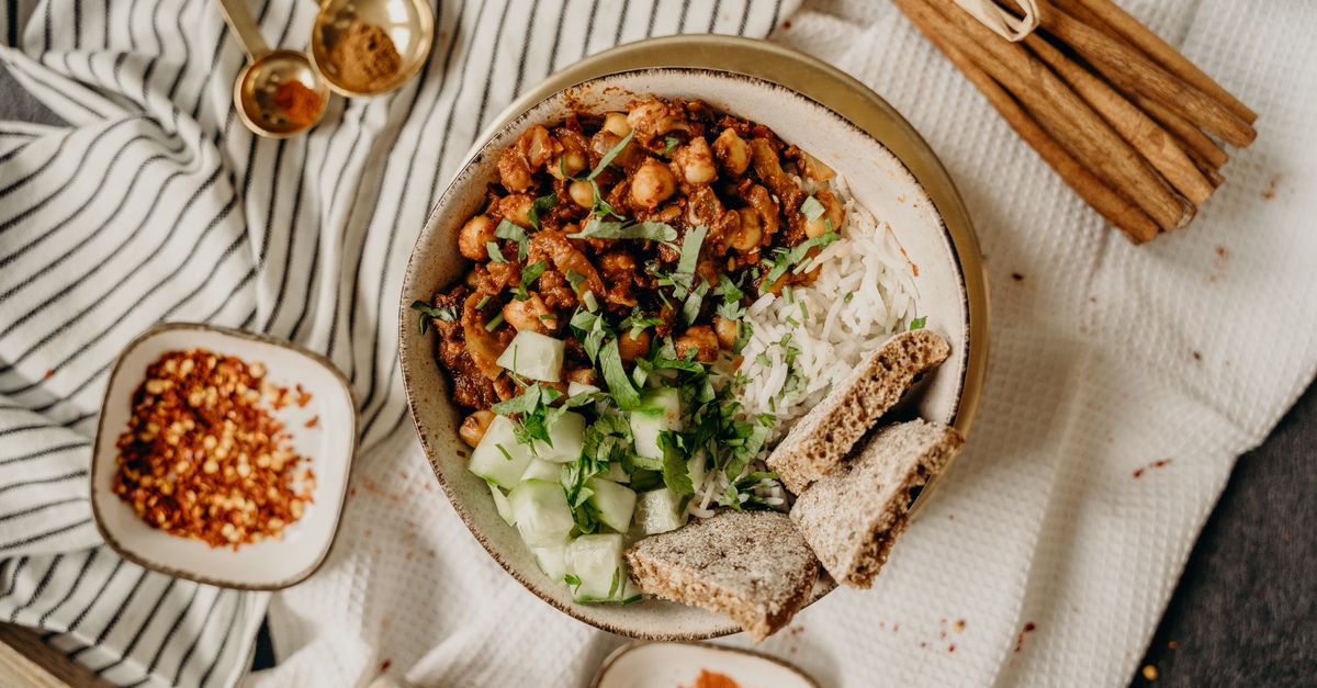 Spiced Chickpea & Roasted Cauliflower Warm Grain Bowl (Indian-style)