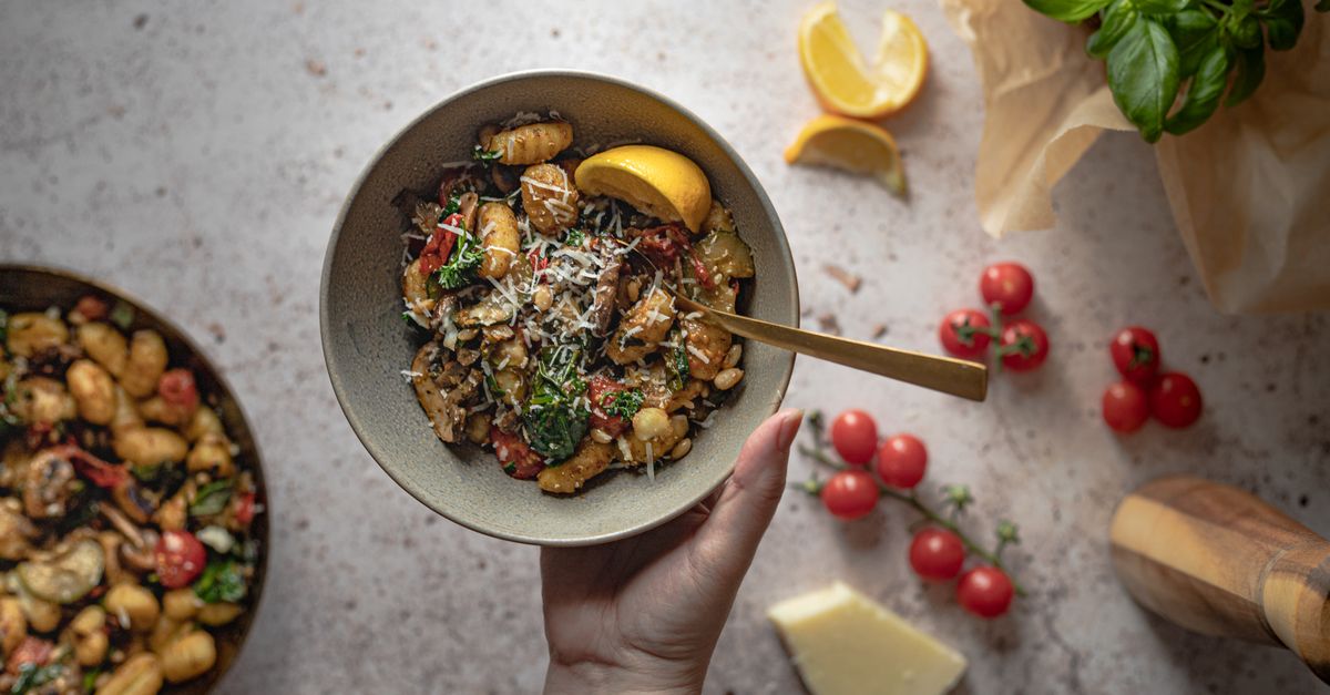 Creamy Mushroom and Spinach Gnocchi