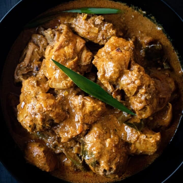 Sri Lankan Chicken Curry