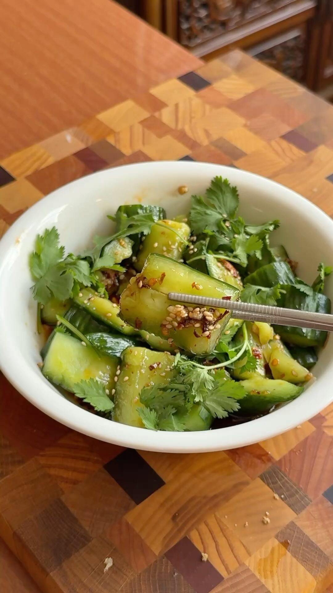 Chinese smashed cucumber salad