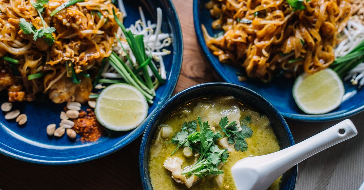 Thai-Inspired Peanut Noodle Bowl with Tofu & Vegetables