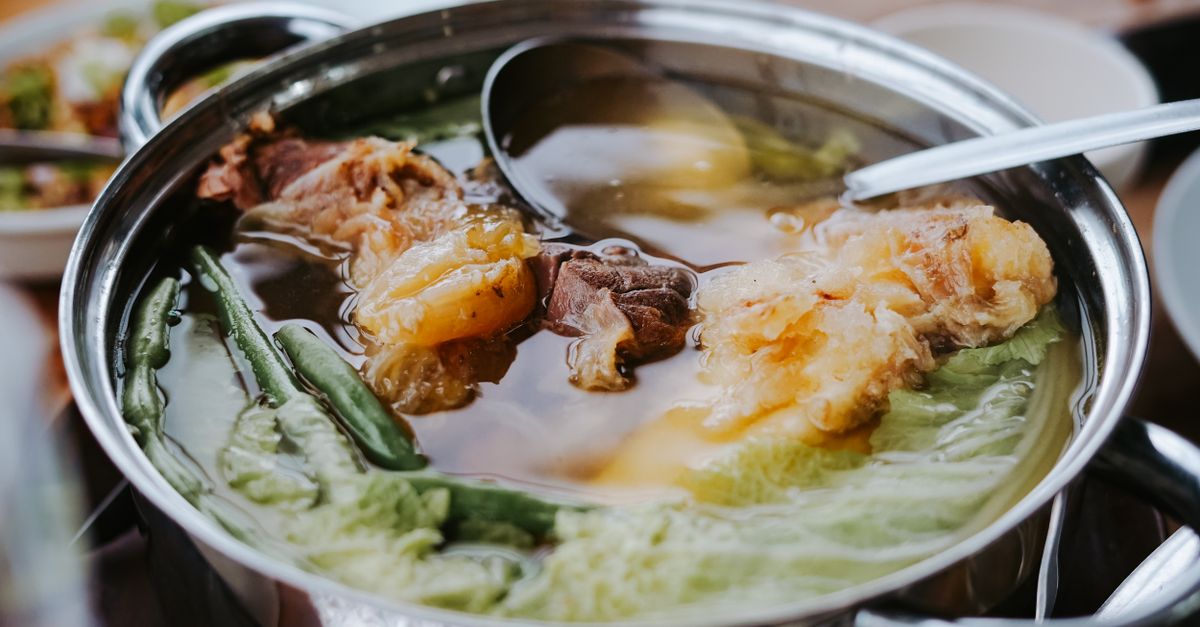 Smoky Butter Bean & Cabbage One-Pot with Crispy Sage