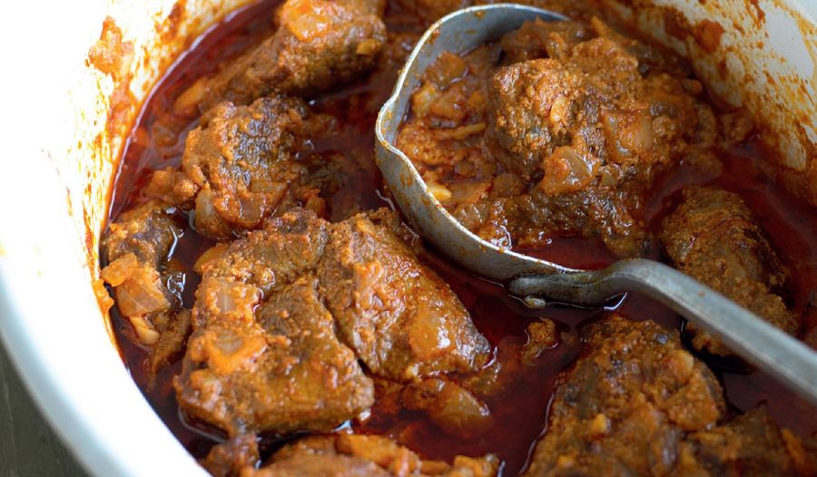 Madhur Jaffrey Beef Baked with Yoghurt (Beef Curry)