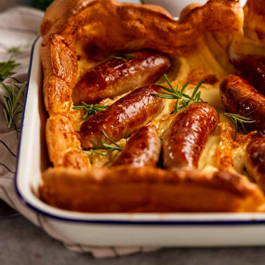 Toad in the hole with onion gravy