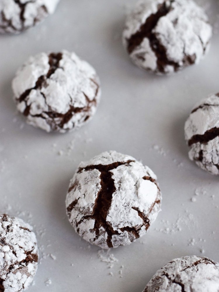 Chocolate Crinkle Cookies