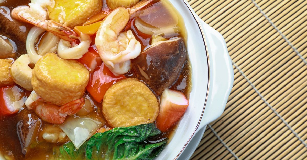 Thai-Style Vegetable & Tofu Stir-Fry with Rice Noodles