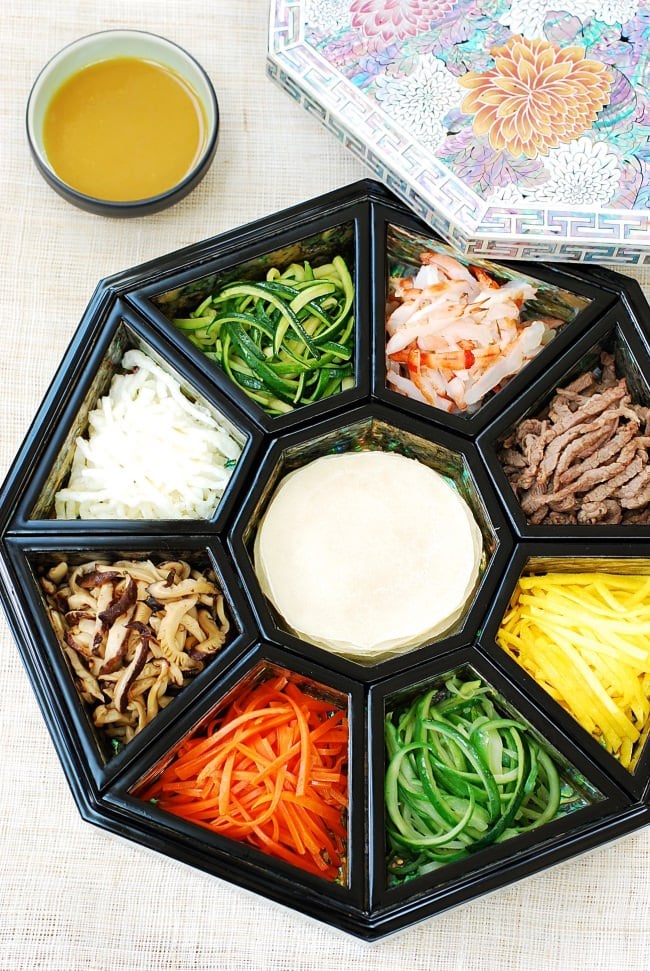 Gujeolpan (Platter of Nine Delicacies)