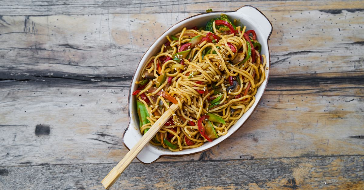 Asian Sesame Egg Noodles