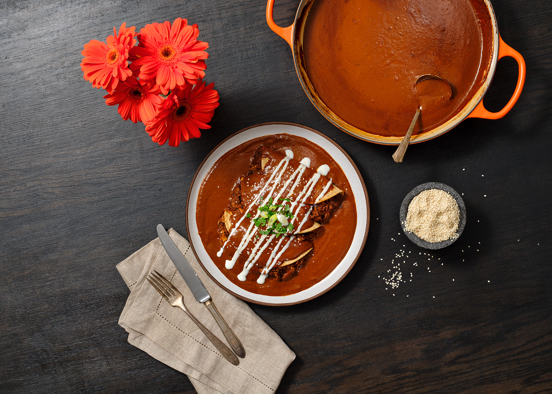 Enmoladas de Pollo de Milpa Alta (Chicken Enmoladas with Mole Paste)