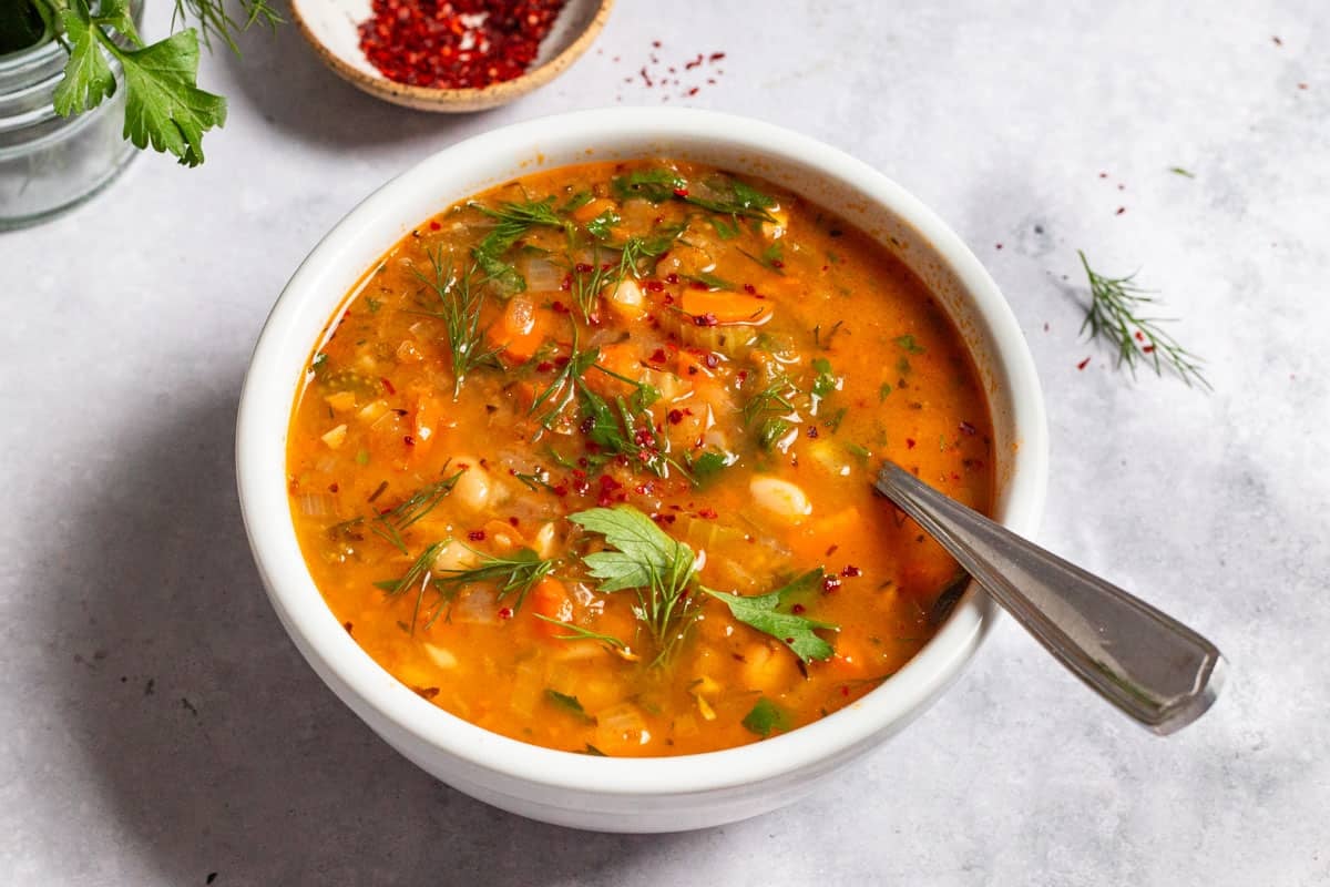 Mediterranean White Bean Soup with Spinach and Fresh Herbs