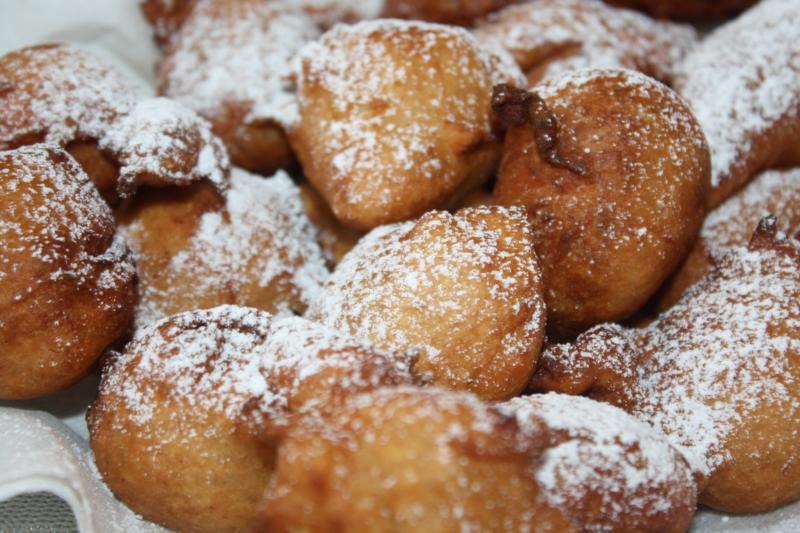 Banana fritters (Caribbean-style)