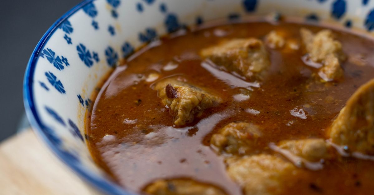 Spanish Braised Lentil Stew with Chorizo-Style Tempeh & Smoked Paprika