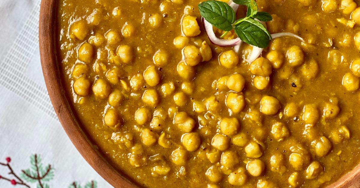 Quick Chana Masala with Crispy Cumin Potatoes