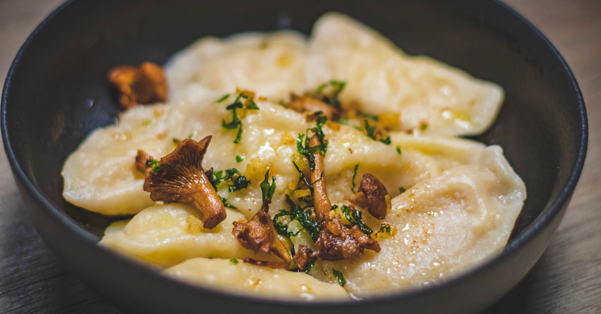Vegetarian Guinness-style Beer & Mushroom One-Pot Stew with Cheddar Dumplings