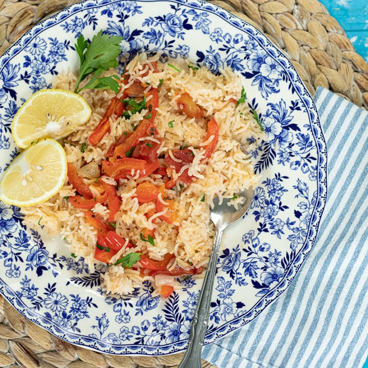 Bourani: Greek Rice Pilaf with Bell Peppers & Tomatoes