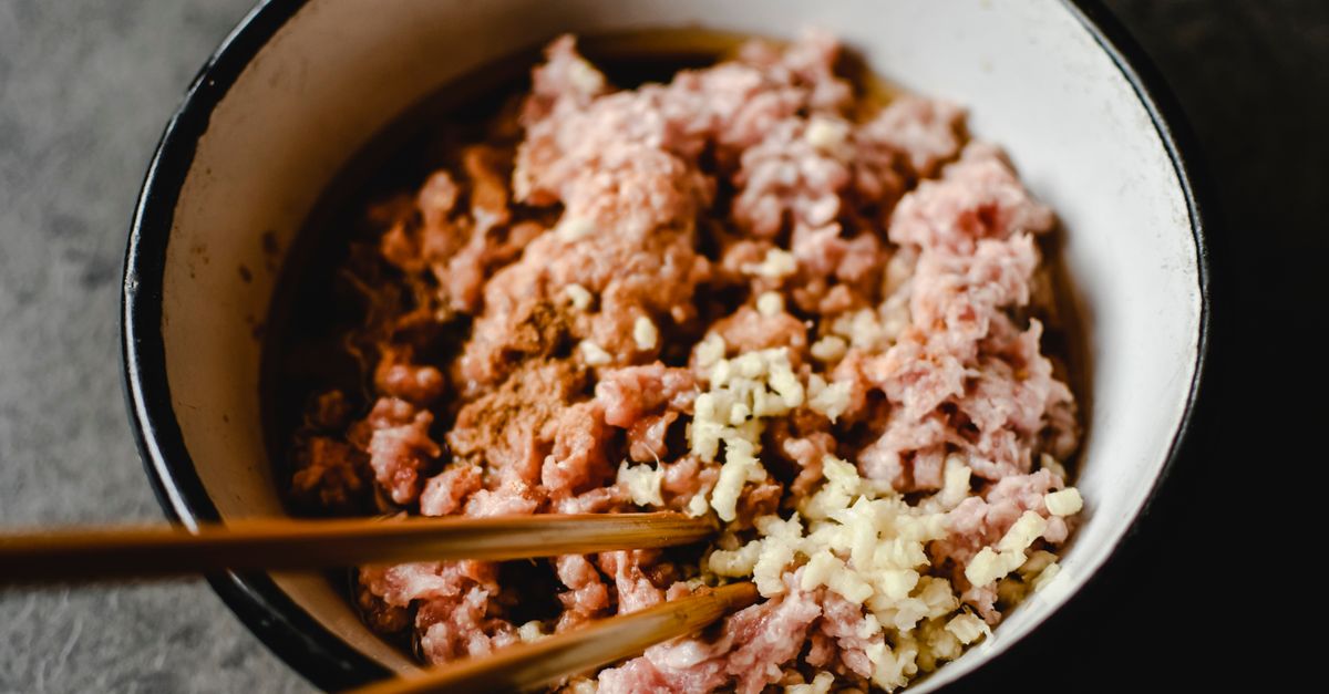 Chinese Honey Garlic Pork with Steamed Broccoli