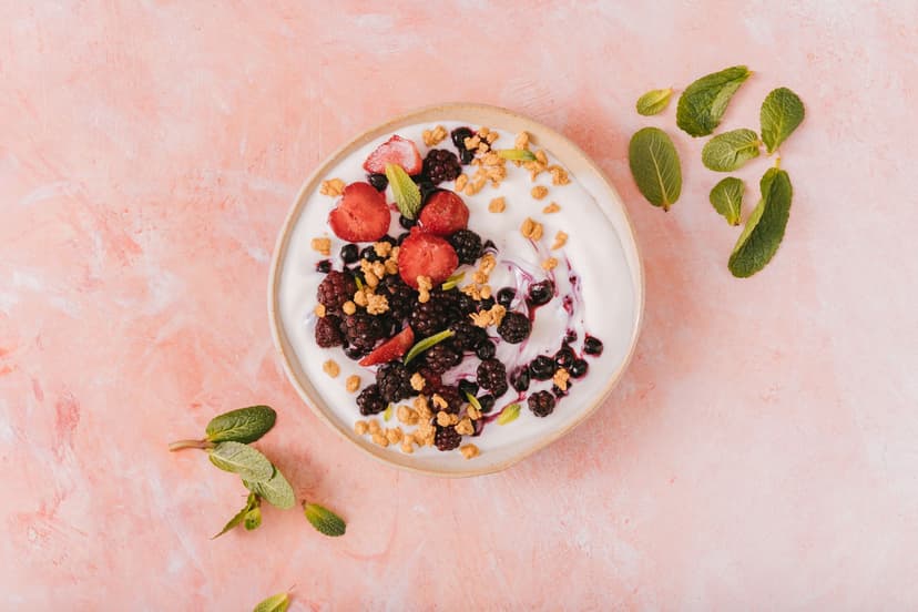 Greek Yoghurt with Berries, Pumpkin Seeds and Cinnamon