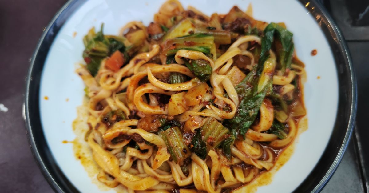 Vegetarian Dan Dan Noodles with Sesame Sauce
