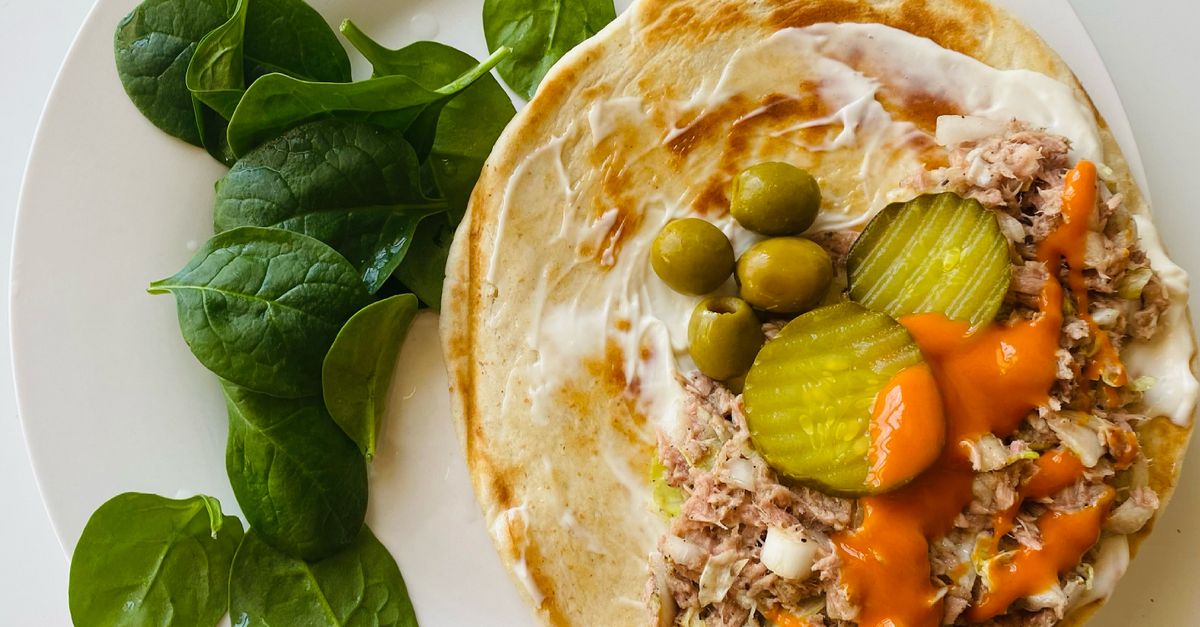 Mediterranean Tuna & Olive Salad