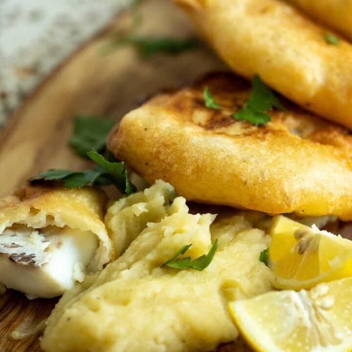 Bakaliaros Skordalia: Fried Salt Cod with Garlicky Potato Dip