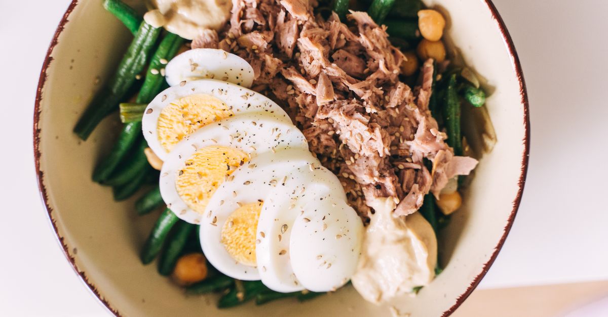 Italian Tuna, White Bean & Tomato Pasta